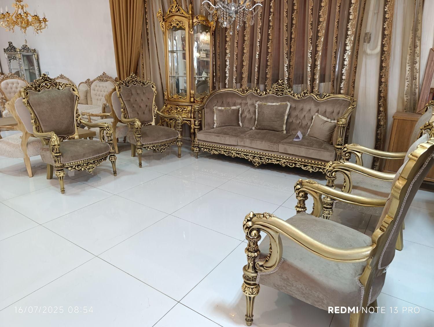 مبل سلطنتی خاطره|مبلمان خانگی و میز عسلی|میاندوآب, |دیوار
