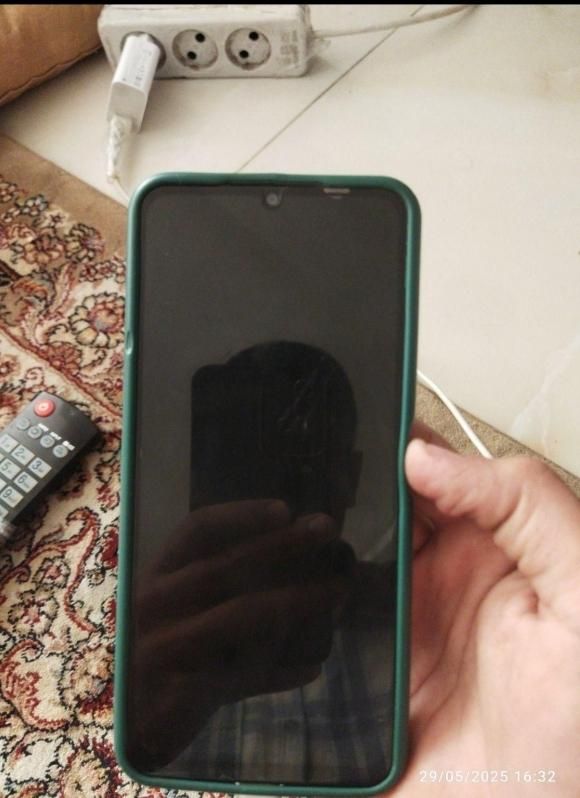 مقطوع شیائومی Poco C65 با حافظهٔ ۲۵۶ گیگابایت|موبایل|مشهد, آب و برق|دیوار