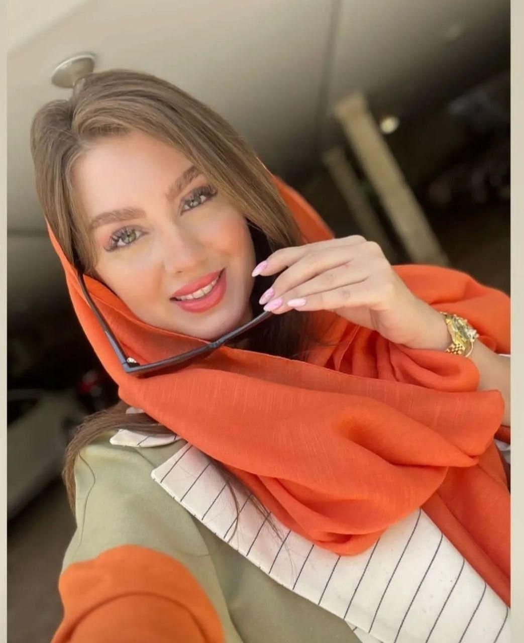 ارزانسرای لباس|لباس|بومهن, |دیوار