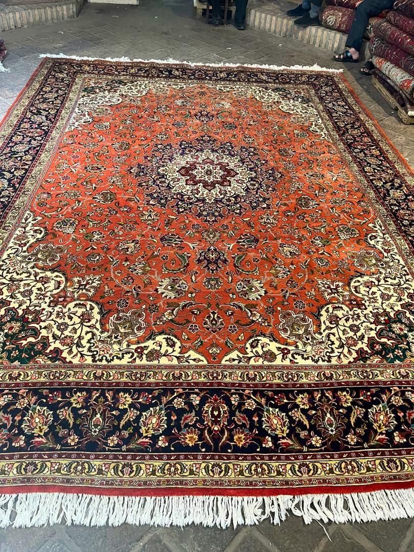 خریدار قالی فرش دستباف کرمان|فرش|کرمان, |دیوار