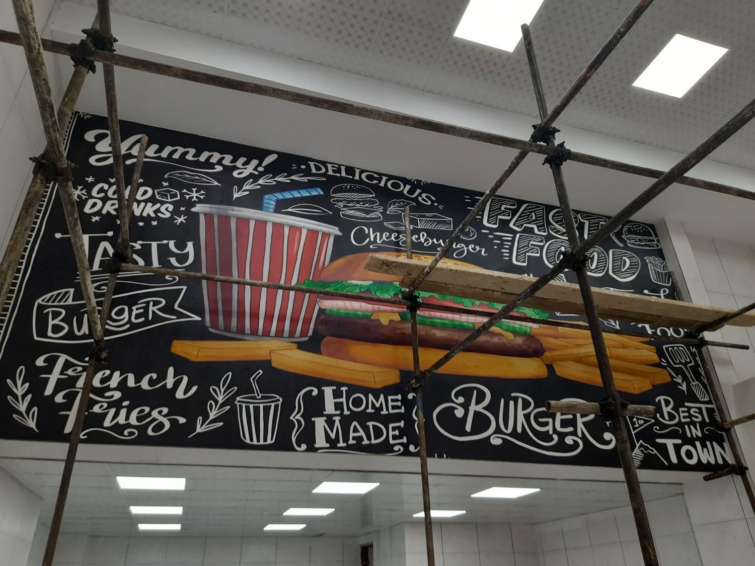 نصاب نصب کاغذدیواری،نقاشی،بازسازی|خدمات پیشه و مهارت|کرج, گلشهر|دیوار