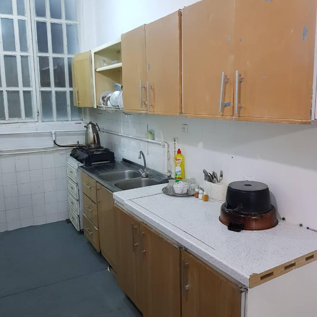 منزل مبله دو اتاق با پارکینگ مستقل بمدت دلخواه|اجارهٔ کوتاه‌مدت آپارتمان و سوئیت|شیراز, پودنک|دیوار