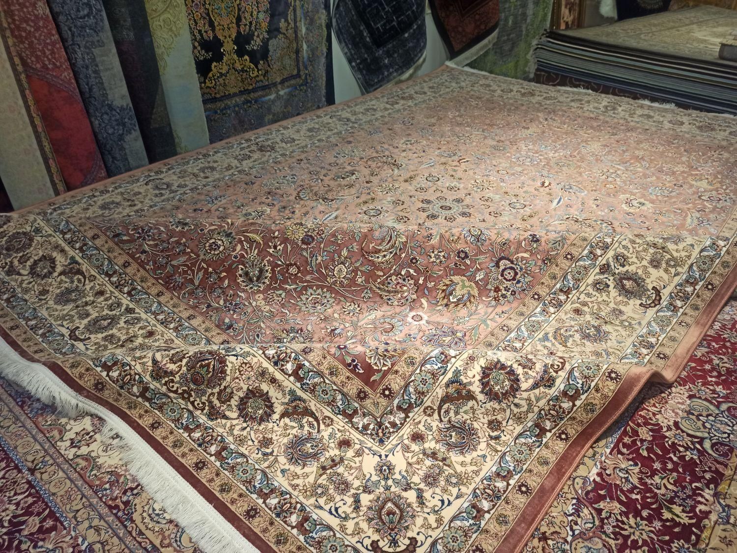 فرش زیبای ابریشمی|فرش|همدان, |دیوار