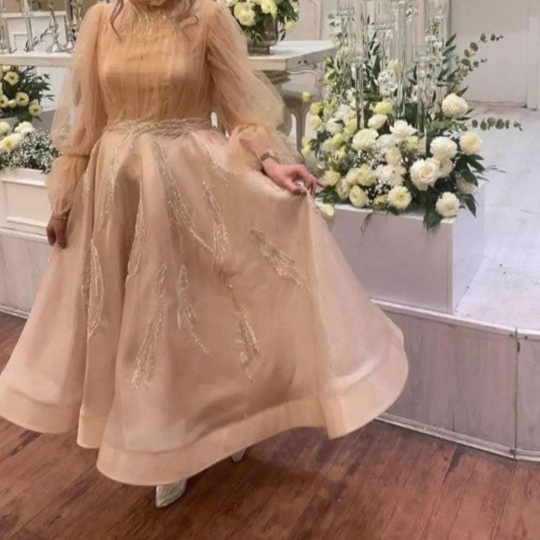 لباس نامزدی|لباس|اصفهان, گلزار|دیوار