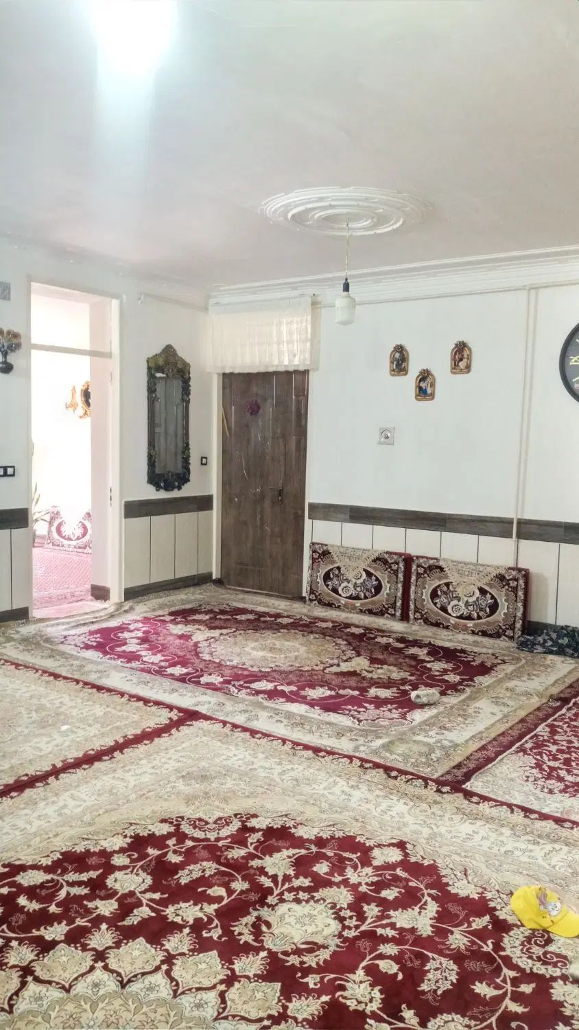 فروش منزل ویلایی بلوار۲۲ بهمن کوچه سرمدی چراغی|فروش خانه و ویلا|اسدآباد, |دیوار