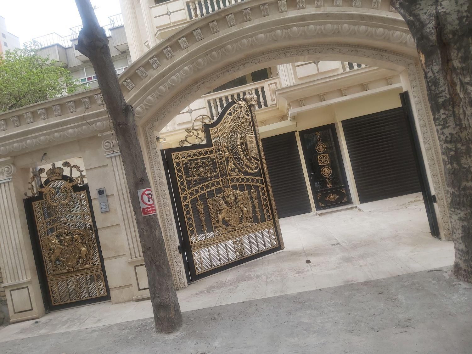 واحد ۱۲۰ متری در ولیعصر تختی کوی قبادی|فروش آپارتمان|تبریز, |دیوار