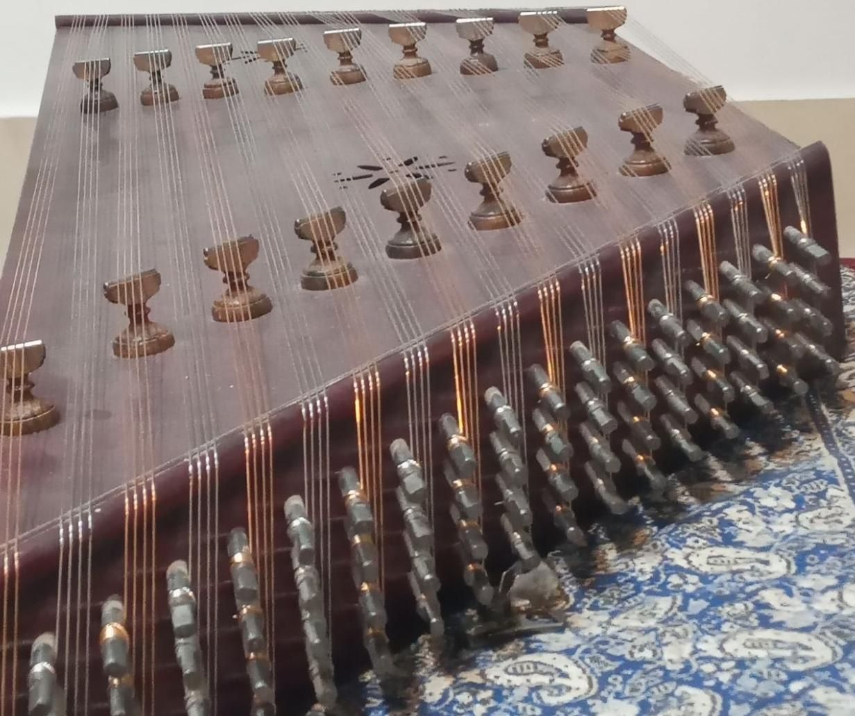 آمو...زش       سنتور|سازهای سنتی|بیرجند, |دیوار