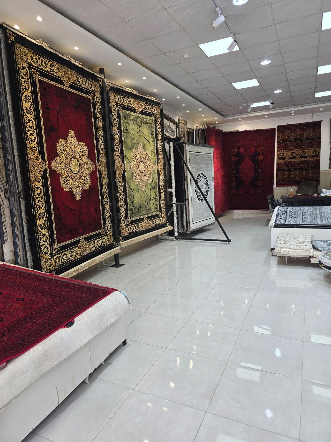 فرش و گبه کارمندی وگارگری|گلیم، جاجیم، گبه|ارومیه, |دیوار