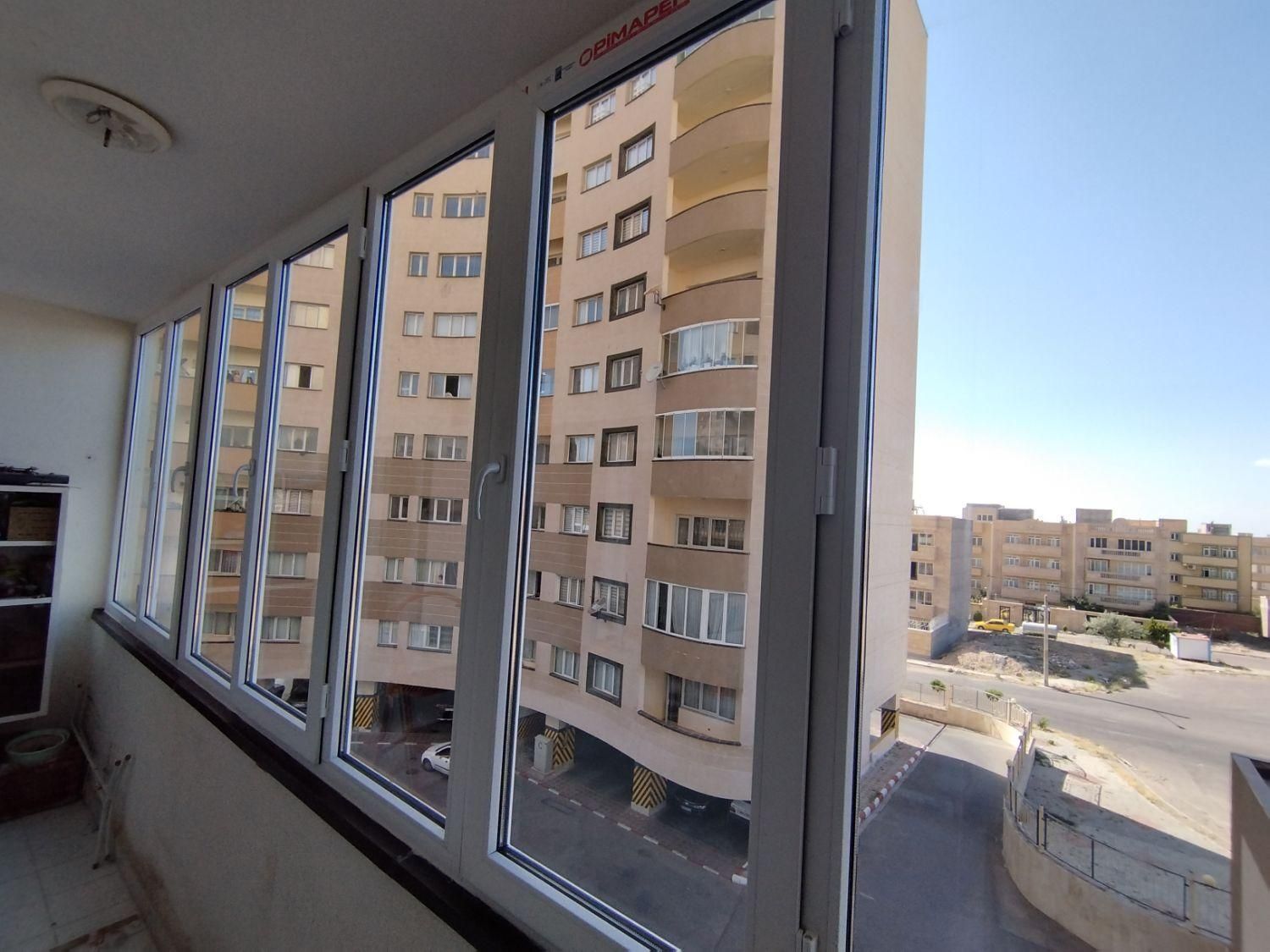 تعمیرات درب و پنجره دوجداره آلومینیوم و upvc|خدمات پیشه و مهارت|تبریز, |دیوار