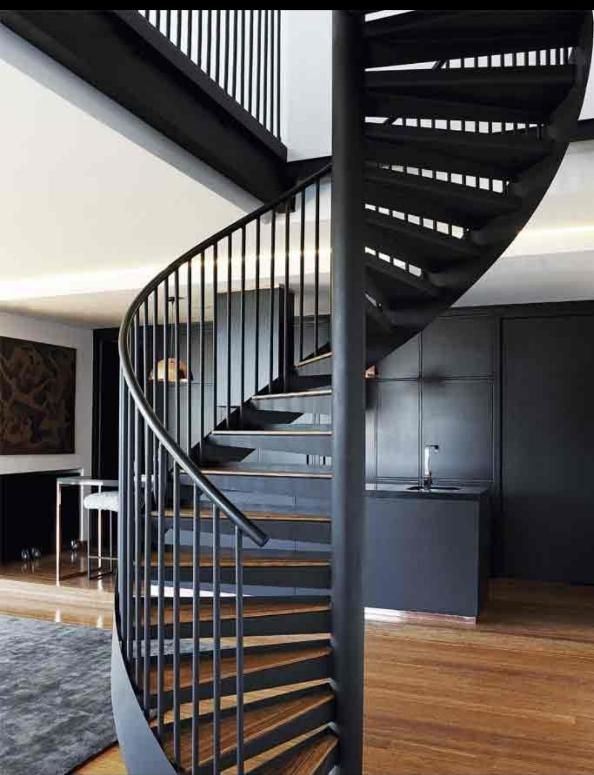 پله پیچ گرد مهور مخفی باکس و پله گرد|خدمات پیشه و مهارت|رودهن, |دیوار