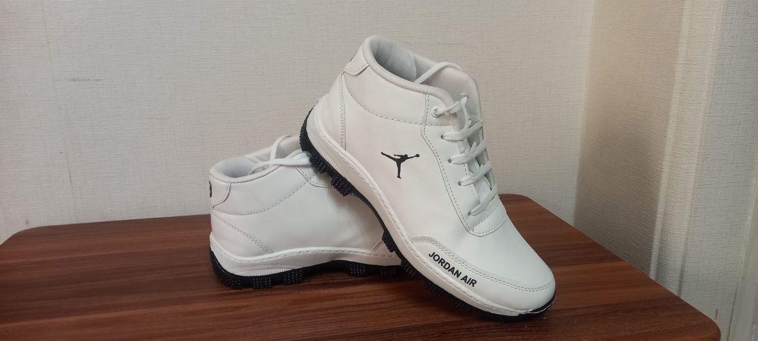 کتونی جردن،ساق دار،41|کیف، کفش، کمربند|قم, بنیاد|دیوار