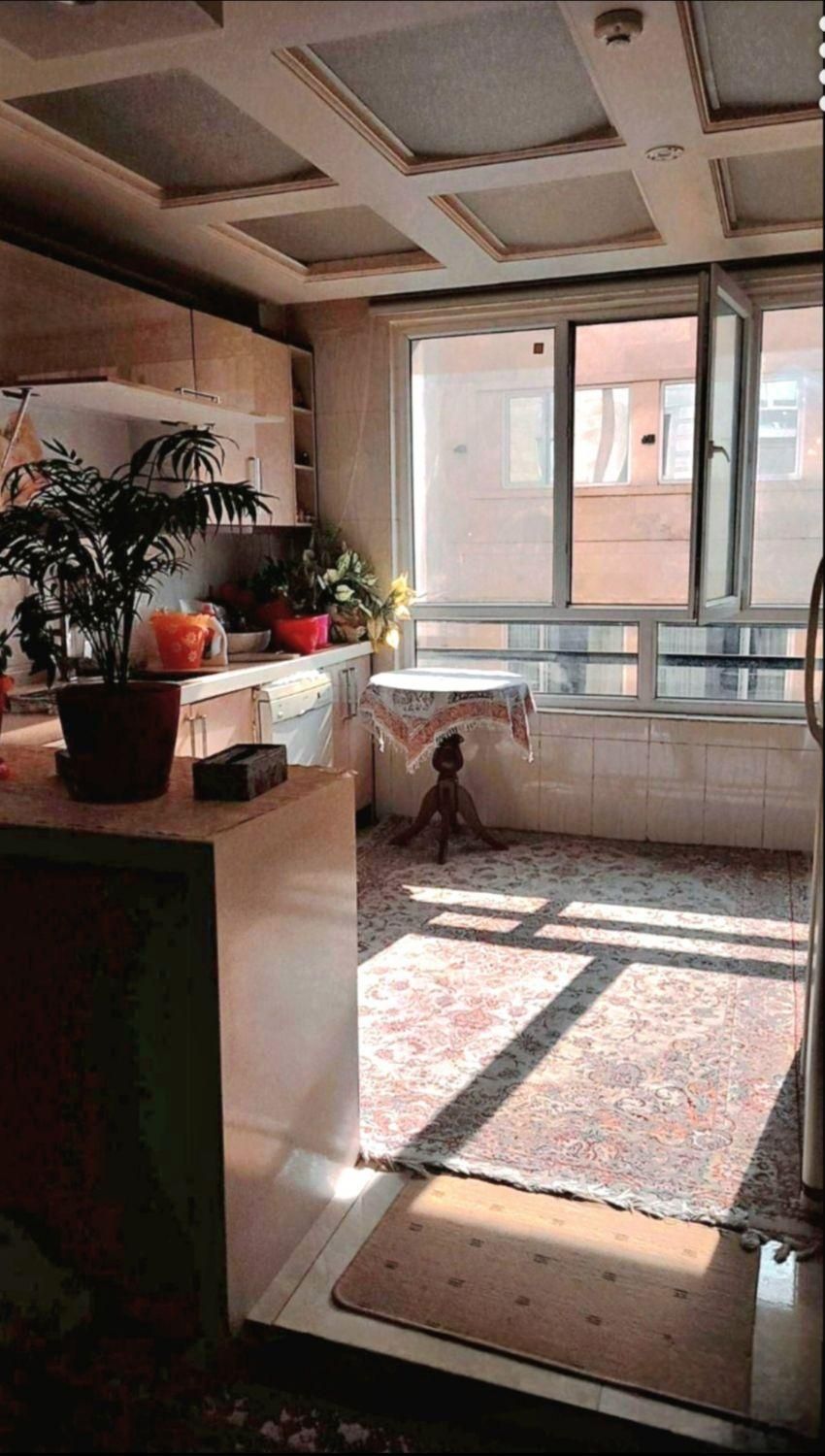 ۹۶متر ۲خواب تک واحد نزدیک مترو نبرد خوش نقشه پرنور|فروش آپارتمان|تهران, دهقان|دیوار