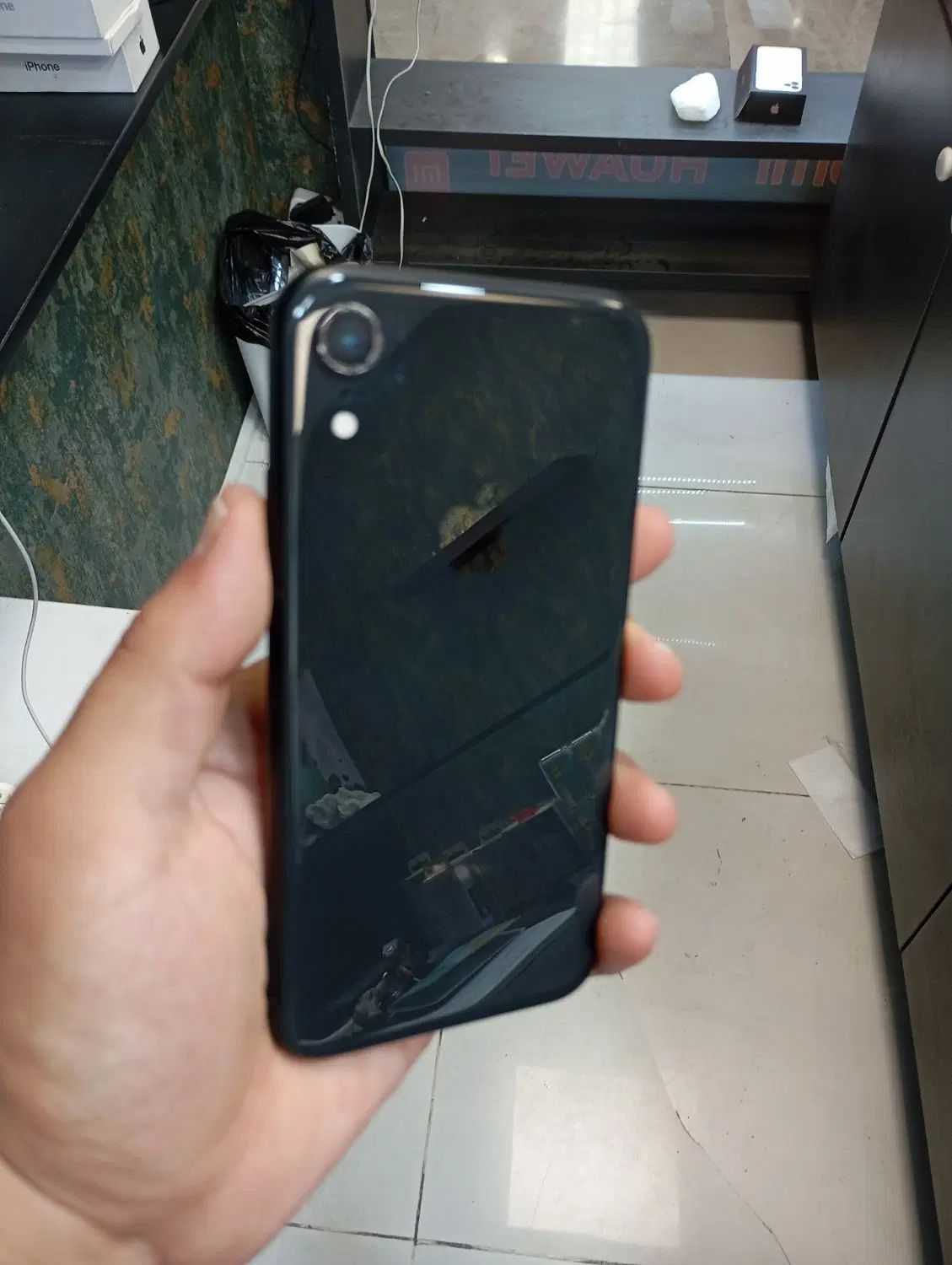 iPhone xr 128 نقد و اقساط بدون پیش پرداخت|موبایل|کرج, مهرویلا جنوبی|دیوار