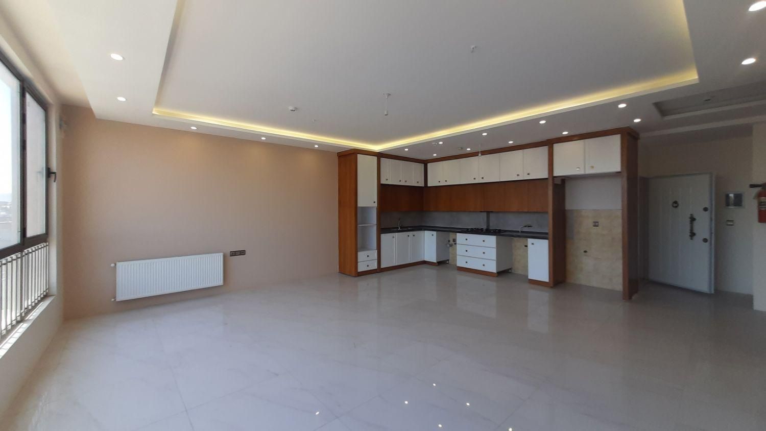 ۱۰۵ متر صفر / سند آماده انتقال / واحد تحویل / خیام|فروش آپارتمان|مشهد, زمرد|دیوار