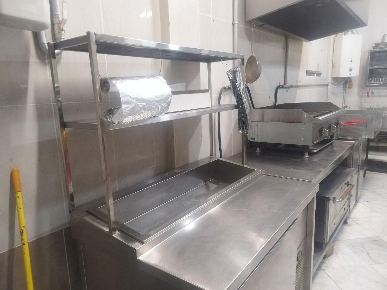 فروش یکجا تجهیزات مرغ سوخاری و بریان|کافی‌شاپ و رستوران|کاشمر, |دیوار