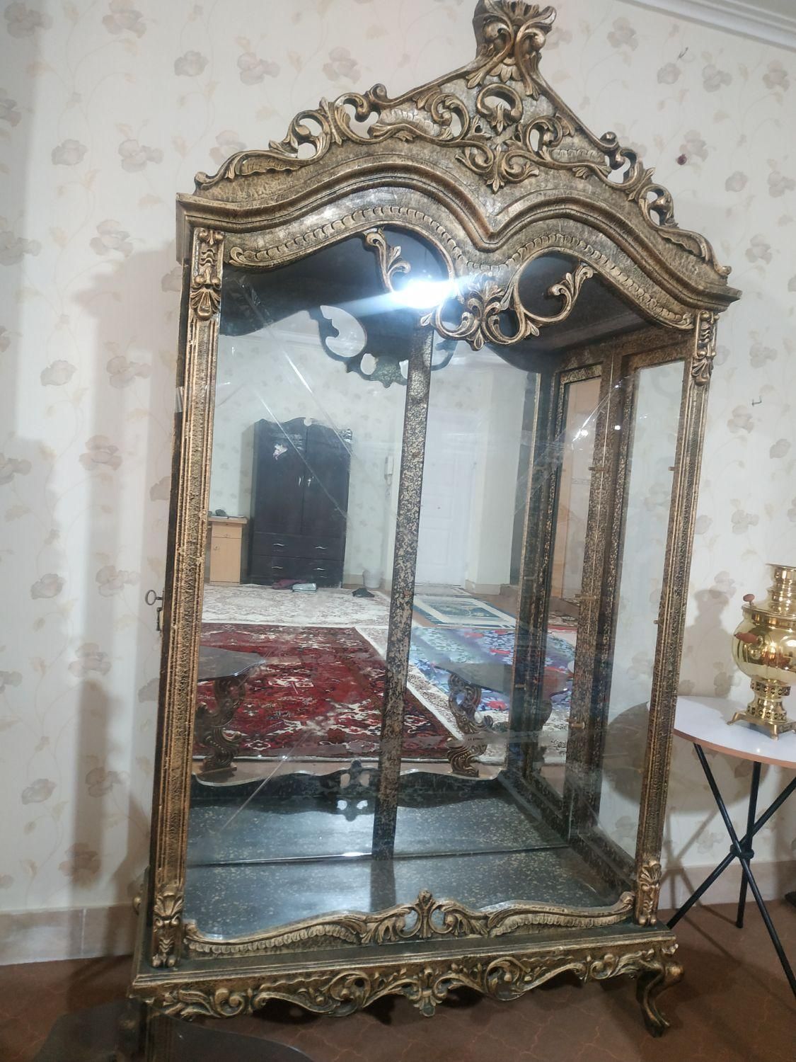 بوفه سلطنتی|بوفه، ویترین، کنسول|مراغه, |دیوار