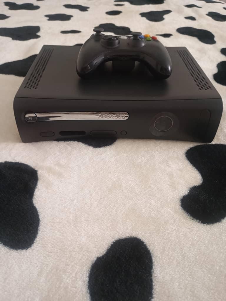 Xbox 360 ایکس باکس ۳۶۰|کنسول، بازی ویدئویی و آنلاین|شهریار, |دیوار