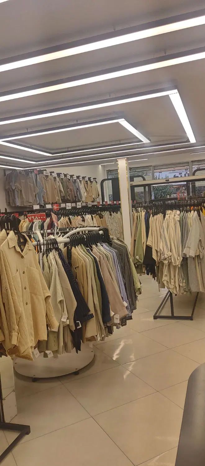 تعدادی فروشنده|استخدام بازاریابی و فروش|کرج, برغان|دیوار