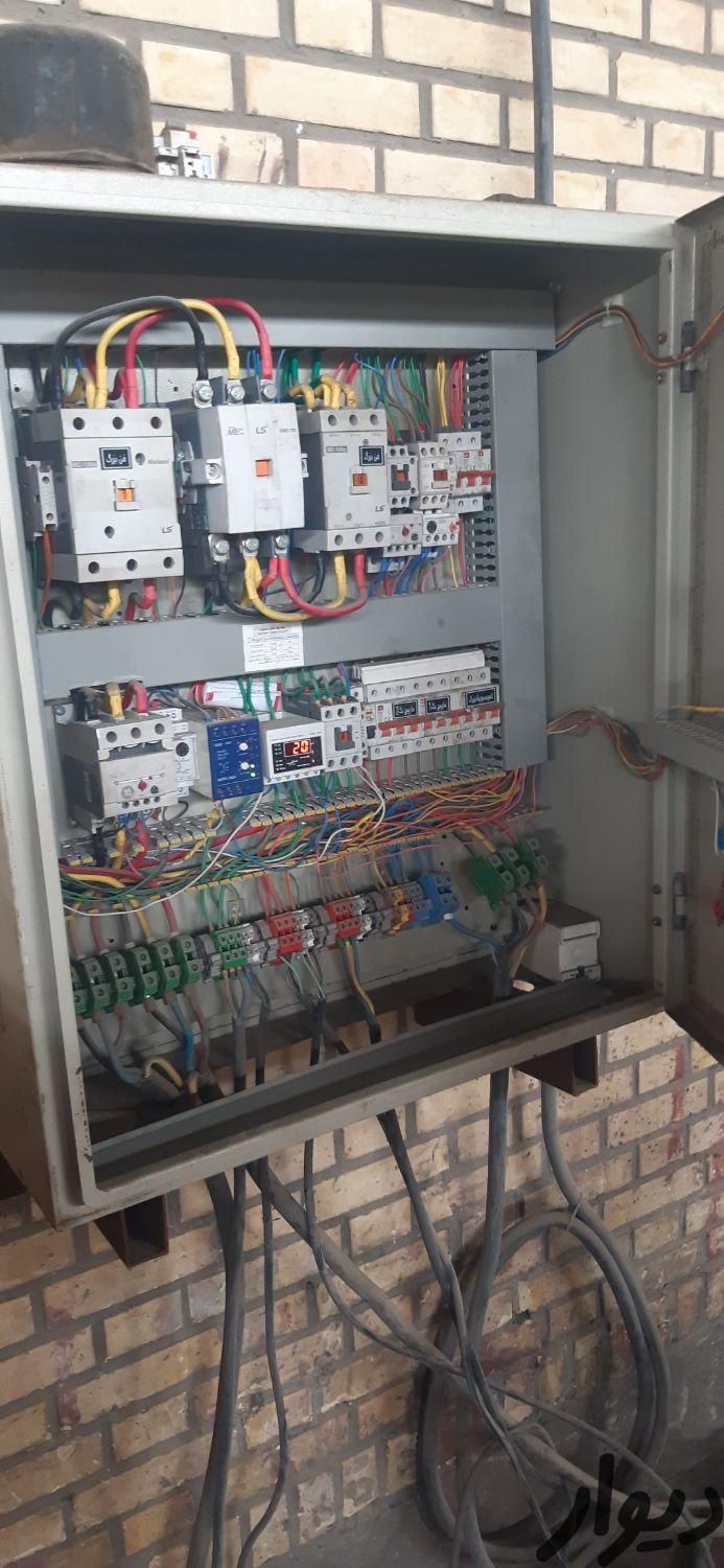 برق کار صنعتی برق کشی برق کش و تعمیرات ساختمان|خدمات پیشه و مهارت|قم, شاه ابراهیم|دیوار