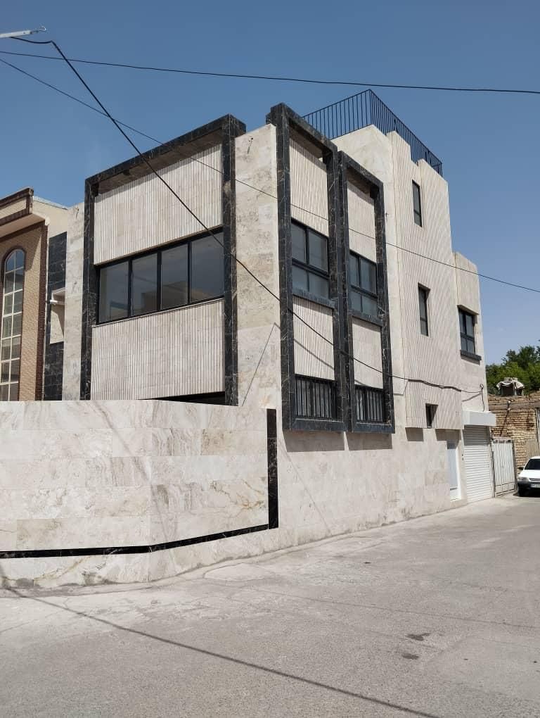 دوطبقه و نیم دونبش شمالی راه جدا|فروش خانه و ویلا|شاهینشهر, خانه کارگر|دیوار