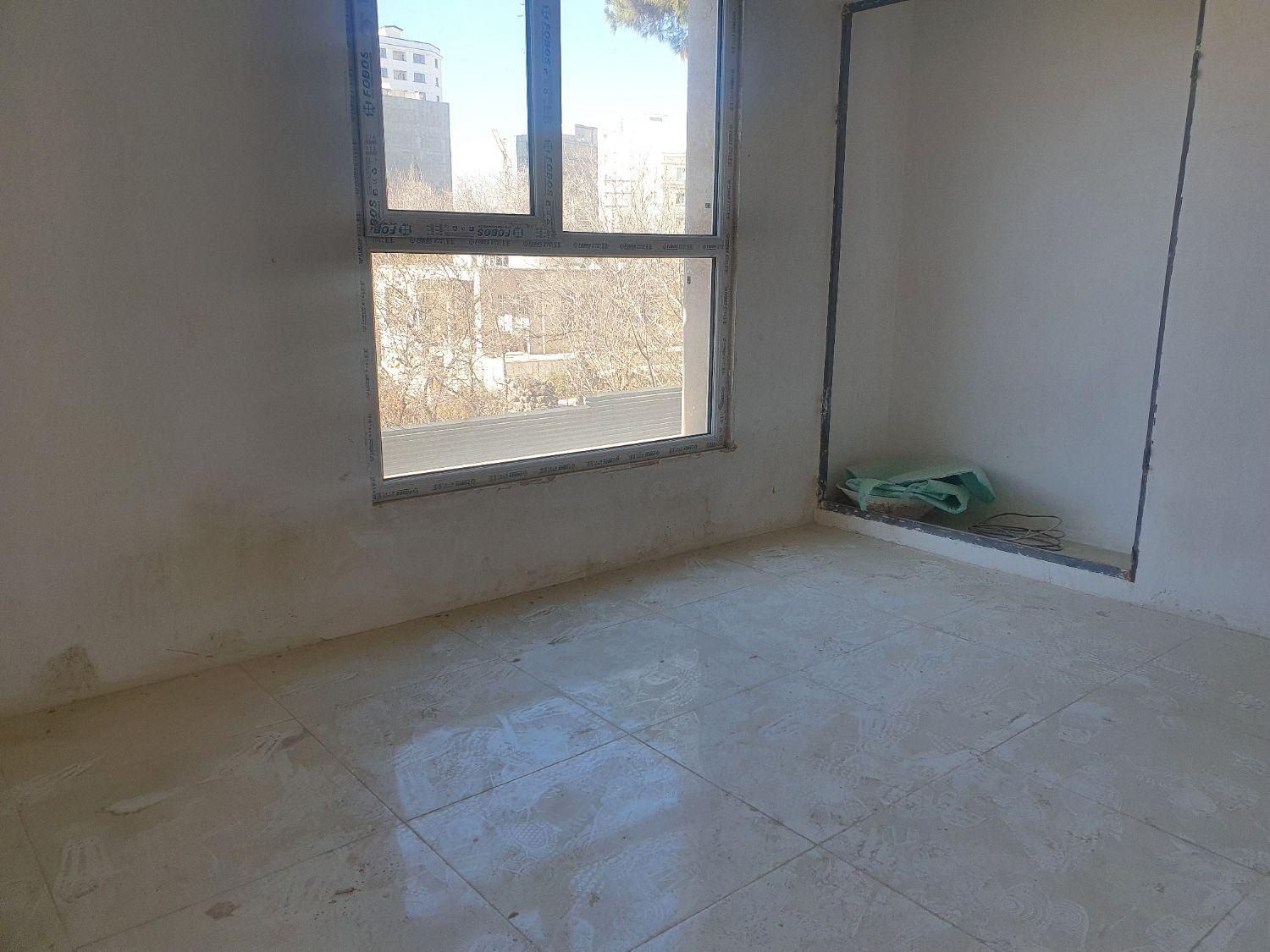 ۱۱۰ متر پیشفروش وردآورد دریاچه اردستانی|پیش‌فروش املاک|تهران, وردآورد|دیوار