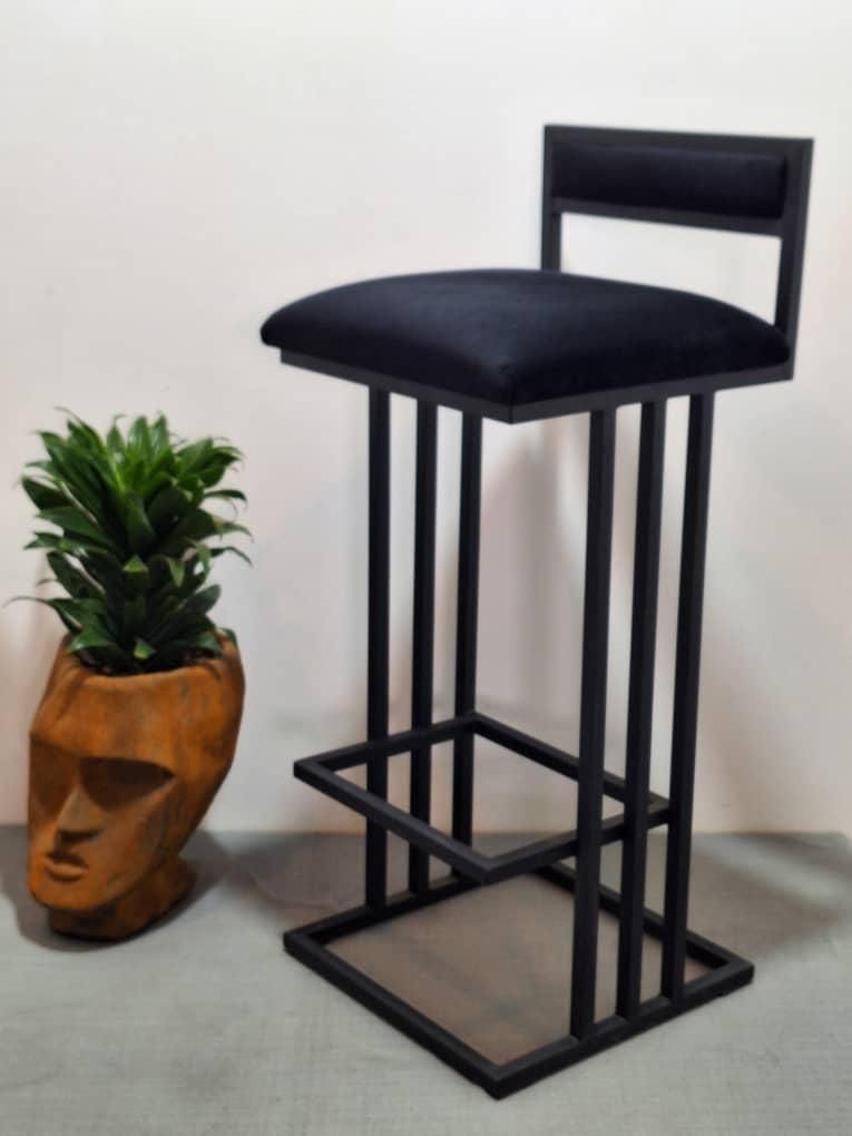 صندلی اپن پایه فلزی با طراحی مدرن و مقاوم|صندلی و نیمکت|شیراز, پانصد دستگاه ارتش|دیوار