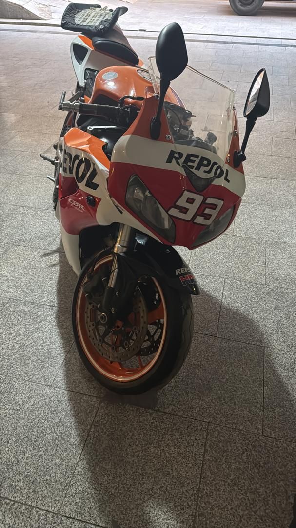 Cbr 1000 repsol cb gsx کلیک|موتورسیکلت|تهران, منیریه|دیوار
