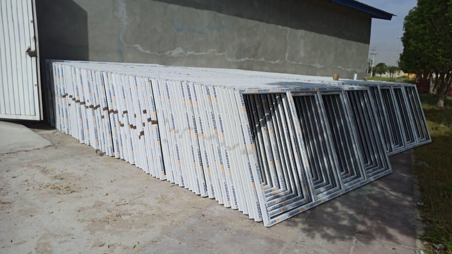 تولیدی درب و پنجره دوجداره upvc|مصالح و تجهیزات ساختمان|برازجان, |دیوار