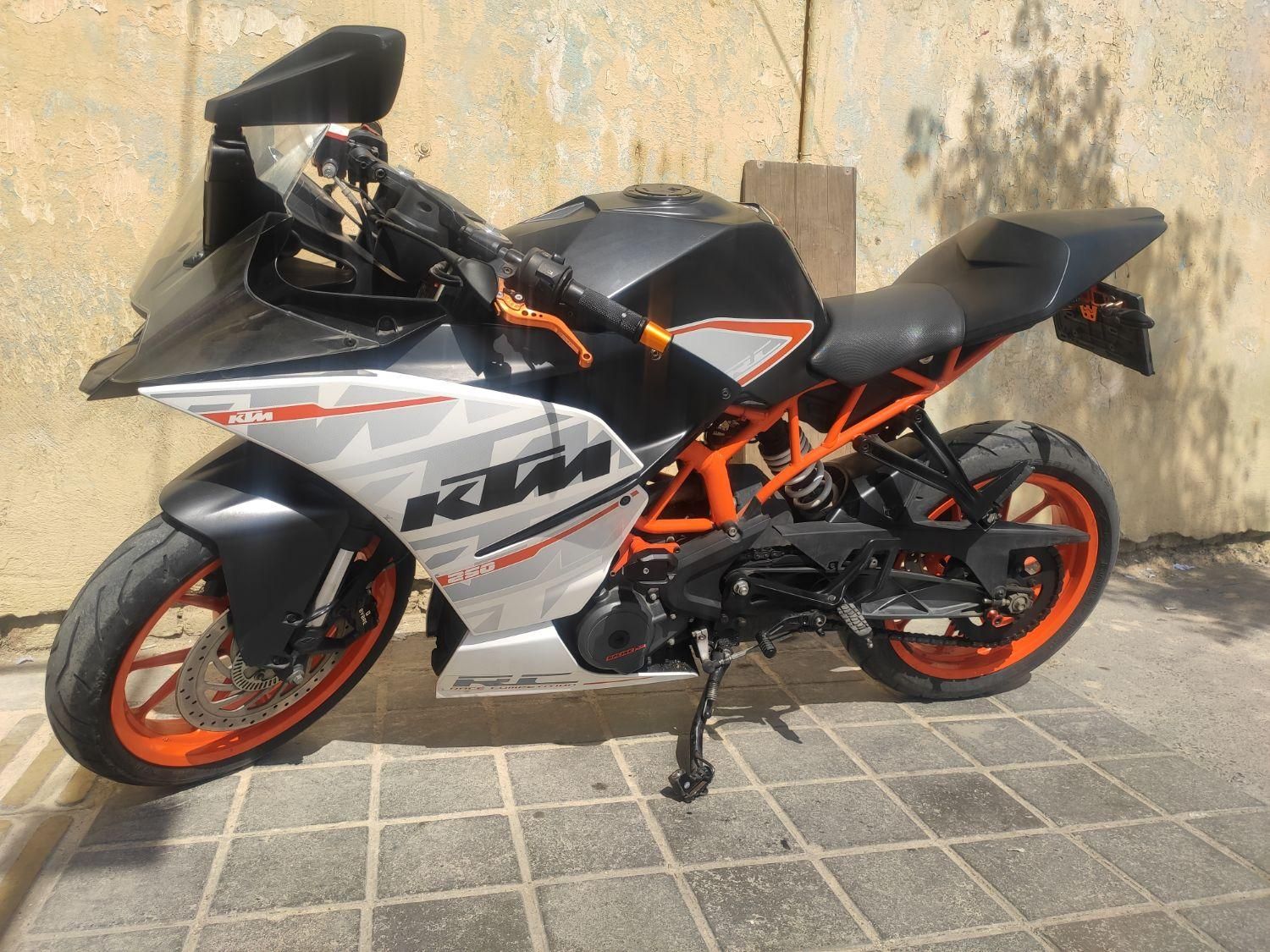 موتور کی تی ام آرسی  KTM RC 250|موتورسیکلت|تهران, چهارصد دستگاه|دیوار