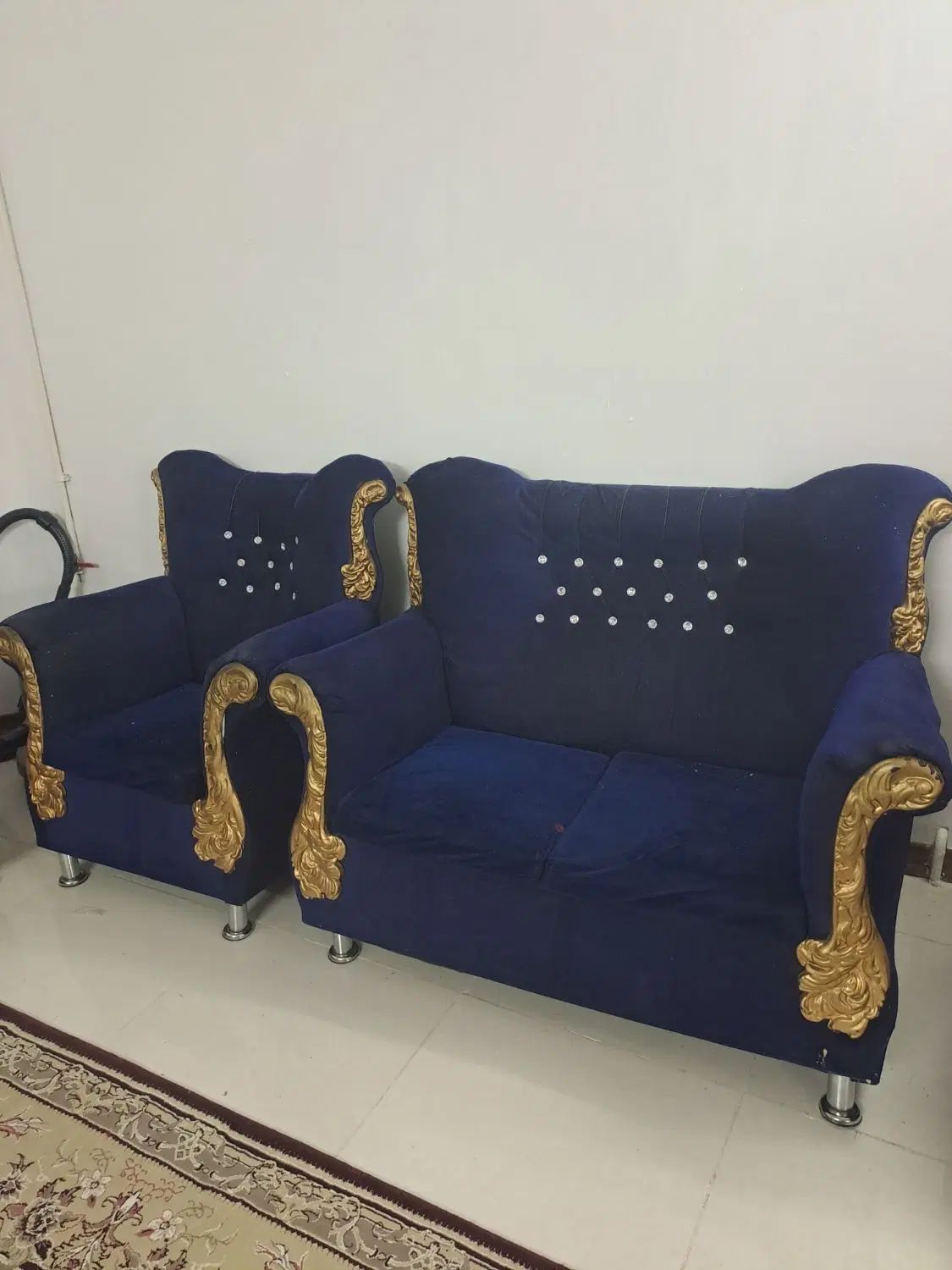 مبل 7نفره|مبلمان خانگی و میز عسلی|اصفهان, باغ فردوس|دیوار