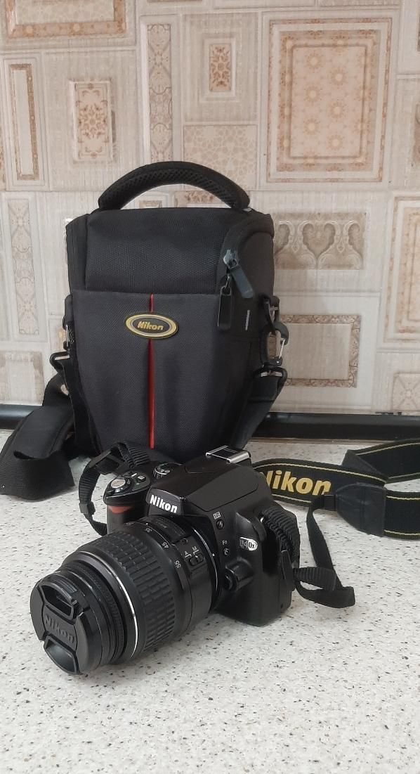 دوربین DSLR مارک نیکون NIKON همراه با کیف و لنز|دوربین عکاسی و فیلم‌برداری|تهران, گلچین|دیوار