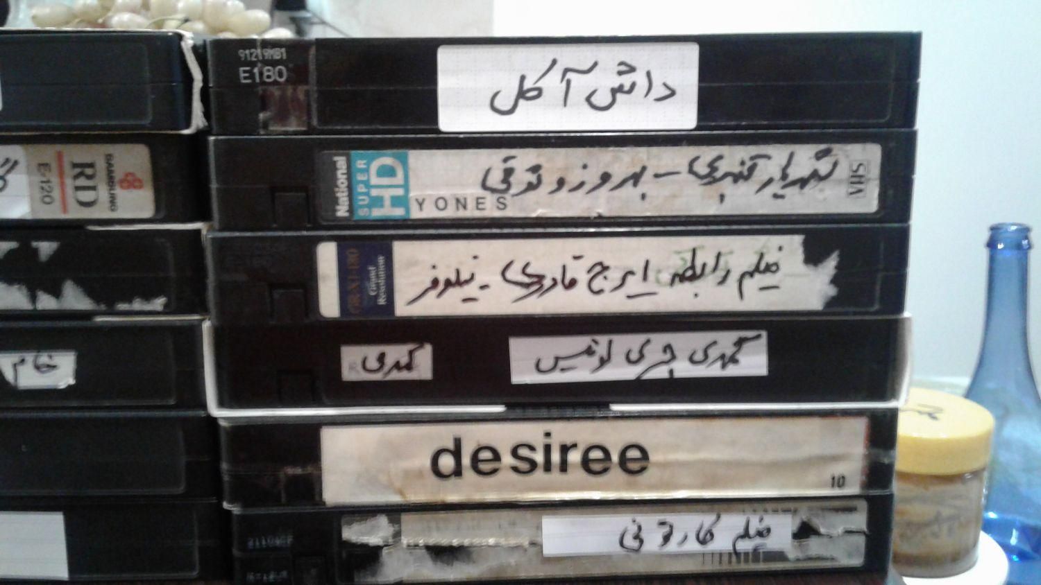 تعداد ۱۷ فیلم vhs سالم (فیلم بزرگ ) پر شده|فیلم و موسیقی|تهران, اوقاف|دیوار