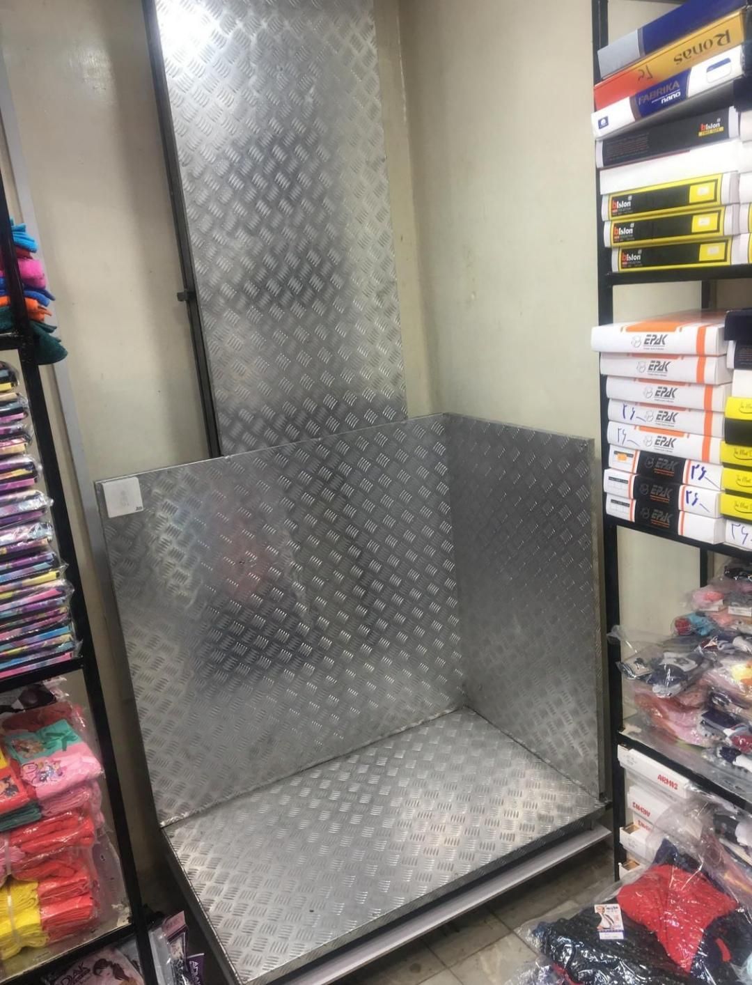 بالابر و آسانسور|مصالح و تجهیزات ساختمان|بندر ماهشهر, |دیوار