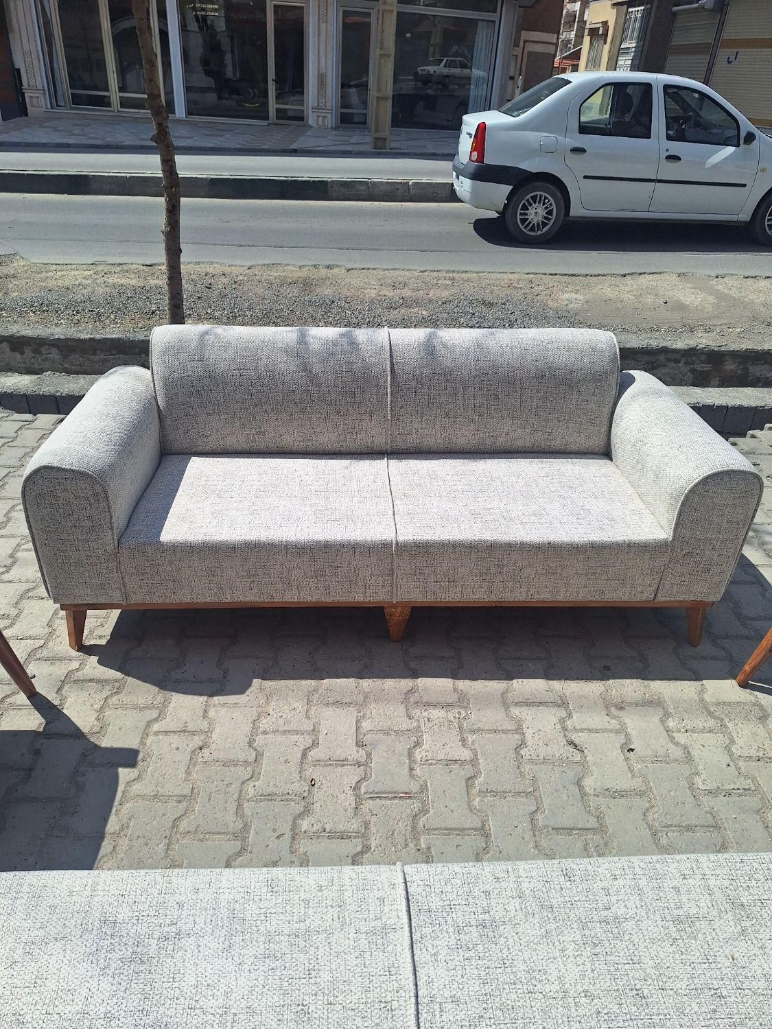 مبل طرح مینیمال|مبلمان خانگی و میز عسلی|مهاباد (آذربایجان غربی), |دیوار