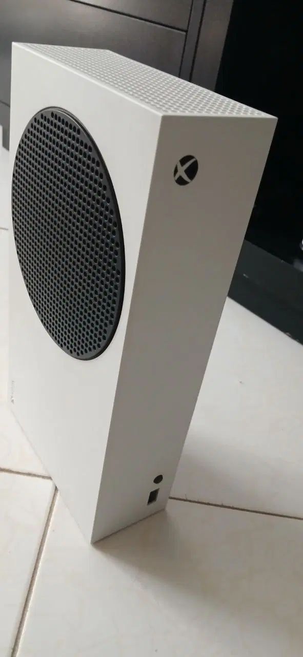کنسول Xbox series s|کنسول، بازی ویدئویی و آنلاین|مشهد, شهید فرامرز عباسی|دیوار