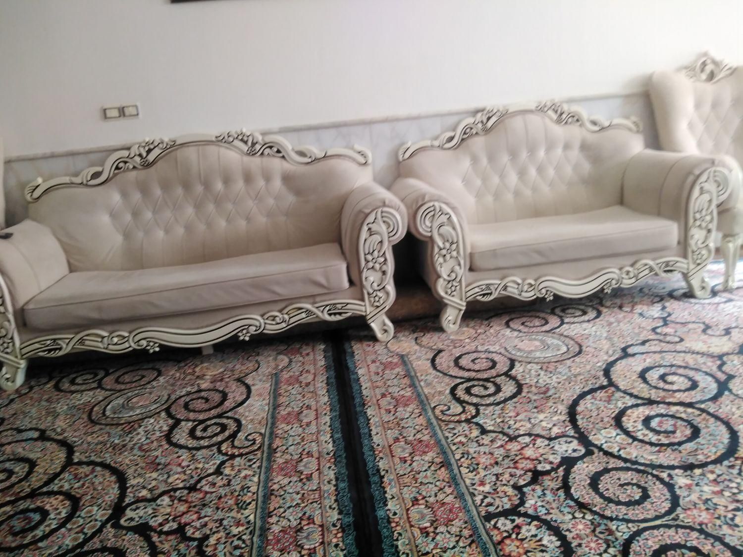 مبل راحتی سلطنتی|مبلمان خانگی و میز عسلی|نیشابور, شهرک اندیشه|دیوار