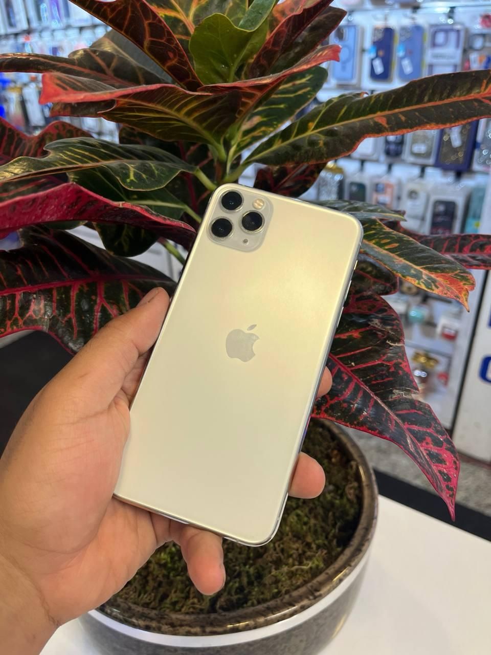 اپل iPhone 11 Pro Max با حافظهٔ ۶۴ گیگابایت|موبایل|تهران, تهرانپارس غربی|دیوار
