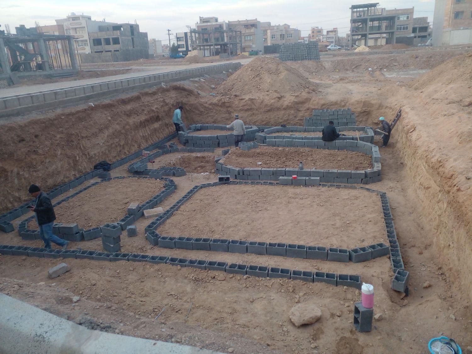 بنایی خورده کاری  انجام میدم فقط تماس بگیرید لطفا|خدمات پیشه و مهارت|شاهین‌شهر, شهرک میلاد|دیوار