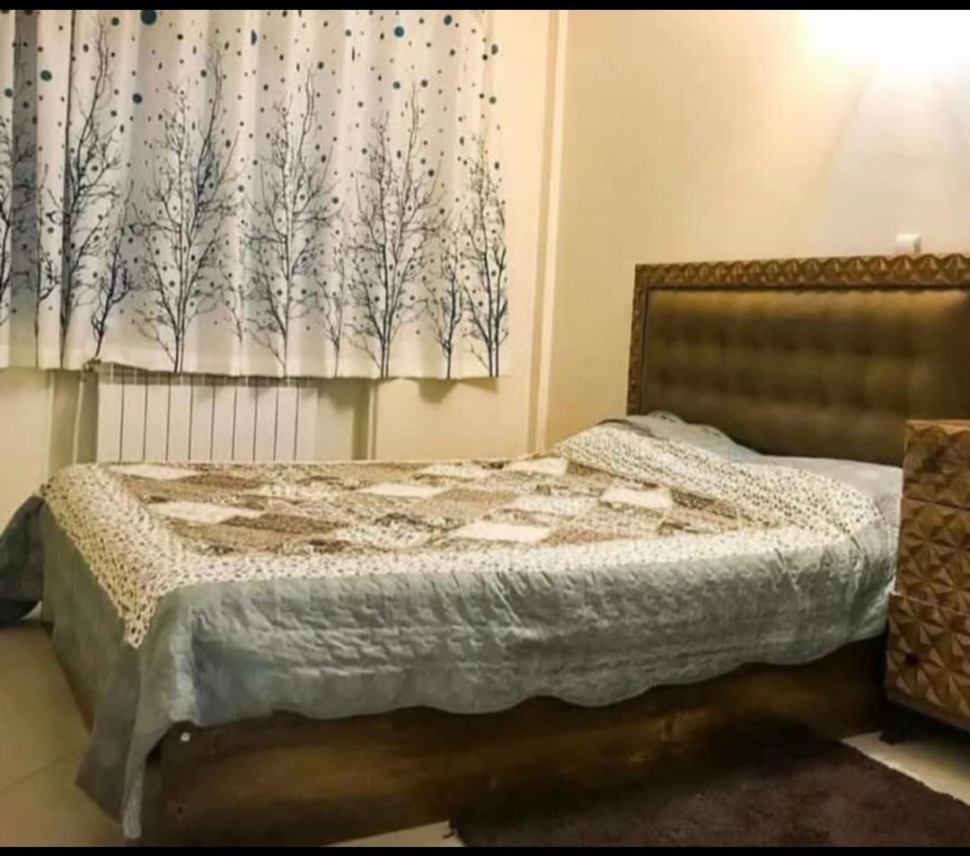 اجاره کوتاه مدت آپارتمان شهر صدرا|اجارهٔ کوتاه‌مدت آپارتمان و سوئیت|صدرا-فارس, |دیوار