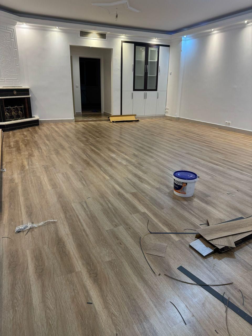 دوخت نصب انواع پرده کفپوش پارکت کاغذدیواری|خدمات پیشه و مهارت|ملایر, |دیوار