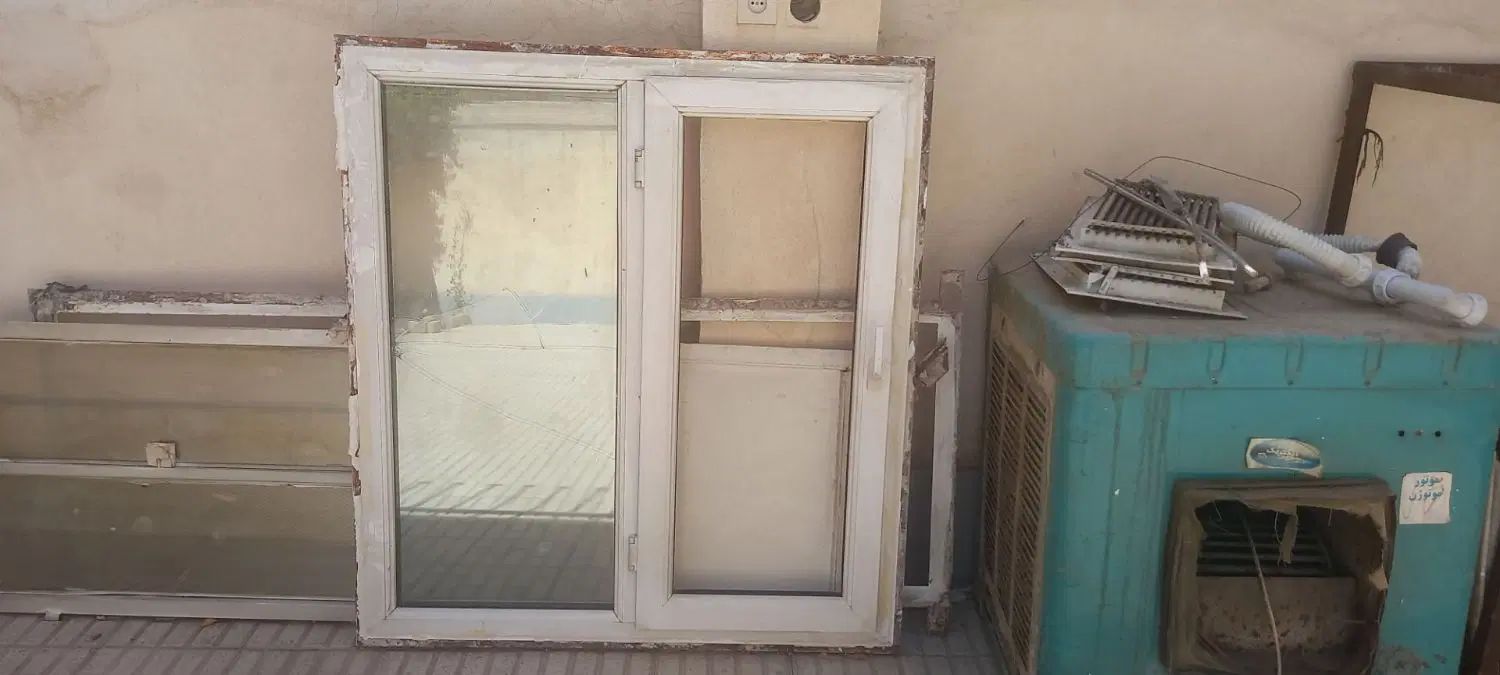 هود.کولر.سینک ظرفشویی.پنجره دوجداره.درب آهنی|مصالح و تجهیزات ساختمان|اندیشه, اندیشه فاز ۱|دیوار