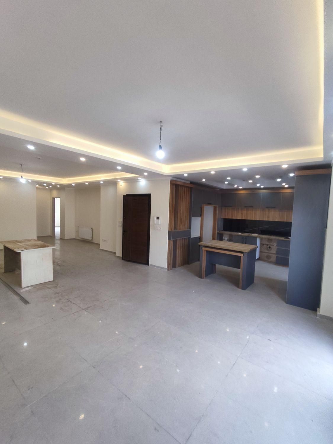 فروش تک واحده ۱۶۰ متری معلم|فروش آپارتمان|رشت, علی آباد|دیوار