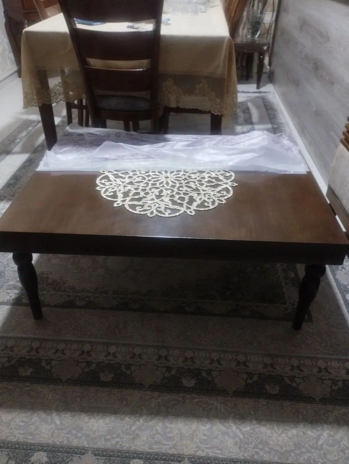 سه عدد میز عسلی و و یک عدد جلو مبلی سالم بدون زدگی|مبلمان خانگی و میز عسلی|کرج, شهرک جهان‌نما|دیوار