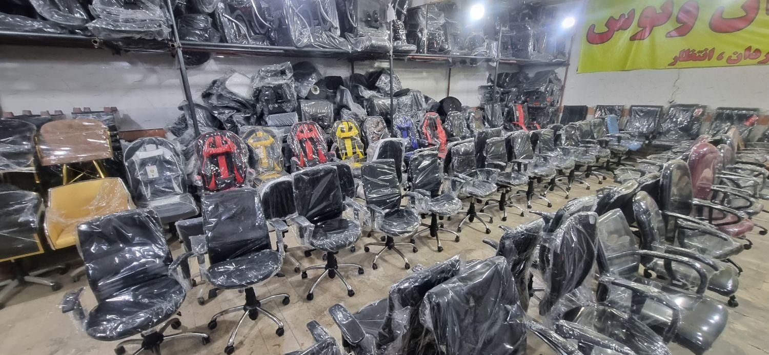 میز و صندلی. نیلپر اداری|دفتر کار|مشهد, شفا|دیوار