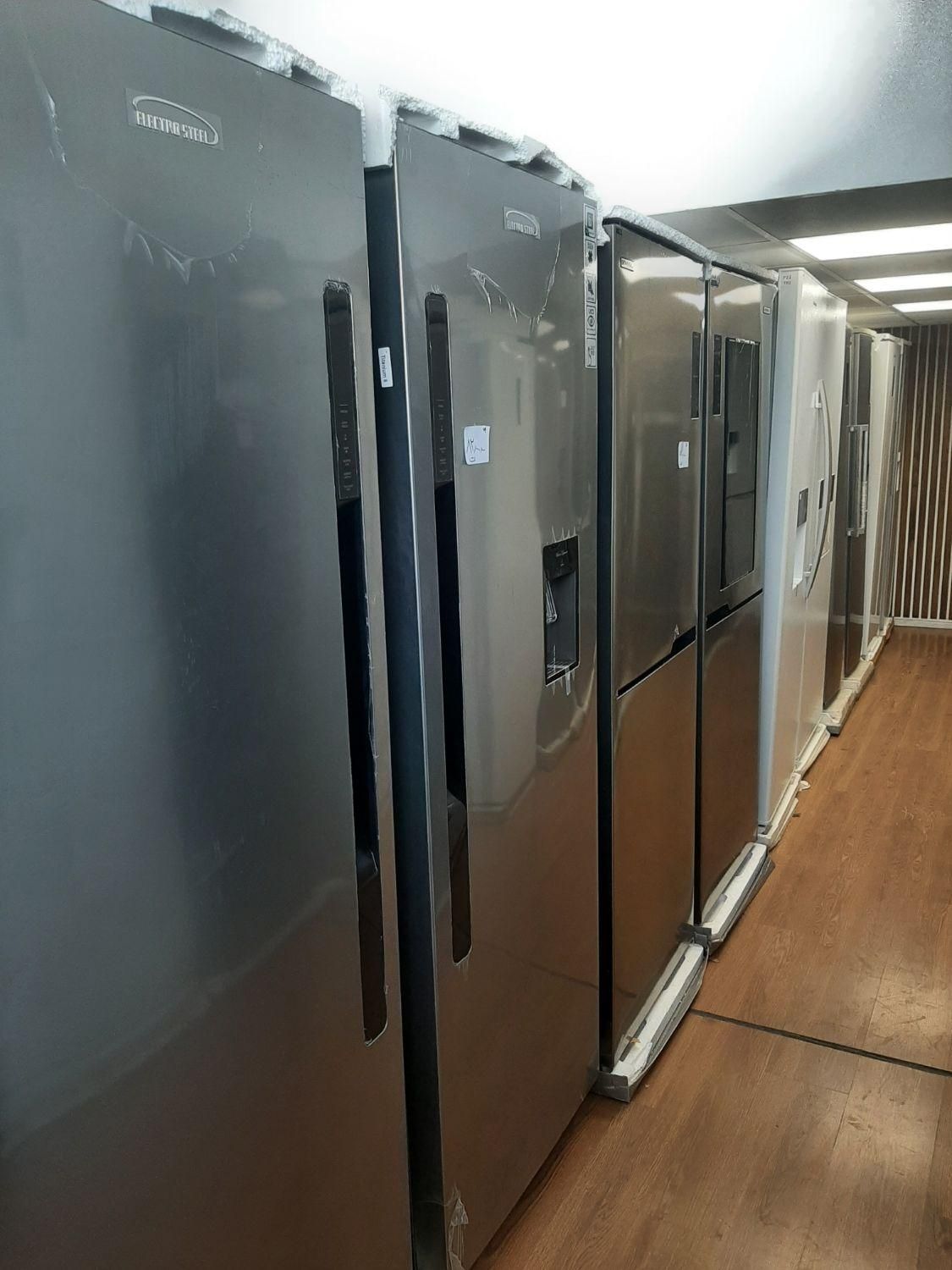 یخچال فریزر FM2224اکبنددوقلو|یخچال و فریزر|تبریز, |دیوار