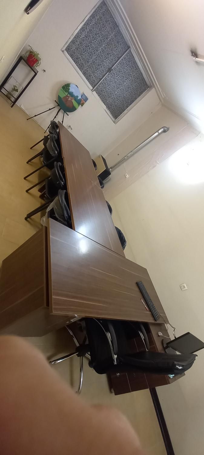 اجاره دفتر کار و کلاس آموزشی|اجارهٔ کوتاه‌مدت دفتر کار و فضای آموزشی|اصفهان, بهار آزادی|دیوار