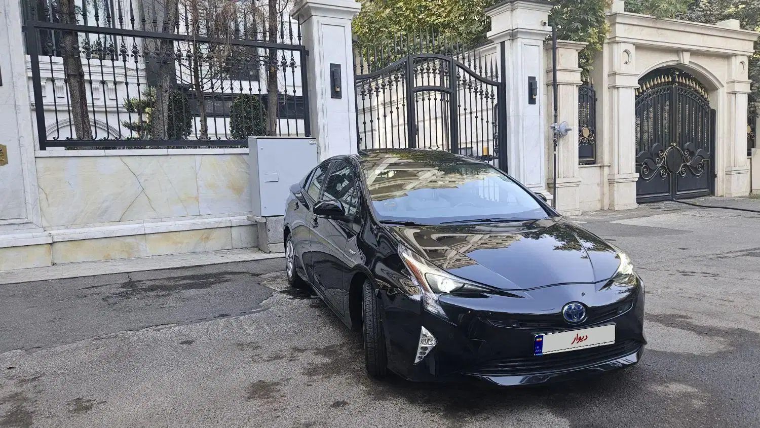 پریوس اروپایی و ایرتویایی فول ترین Prius 2017|خودرو سواری و وانت|تهران, ستارخان|دیوار
