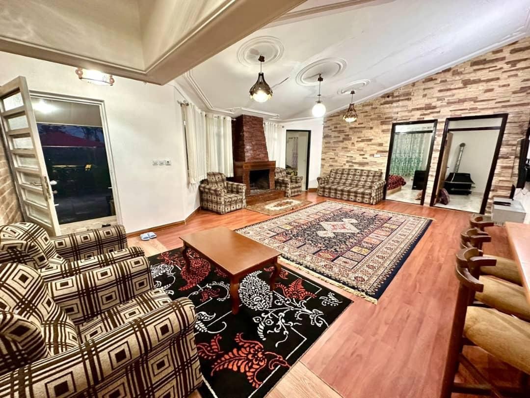 ویلا ۱۸۰ متری استخر دار 3خوابه با 2000 متر باغ|اجارهٔ کوتاه‌مدت ویلا و باغ|رامسر, |دیوار