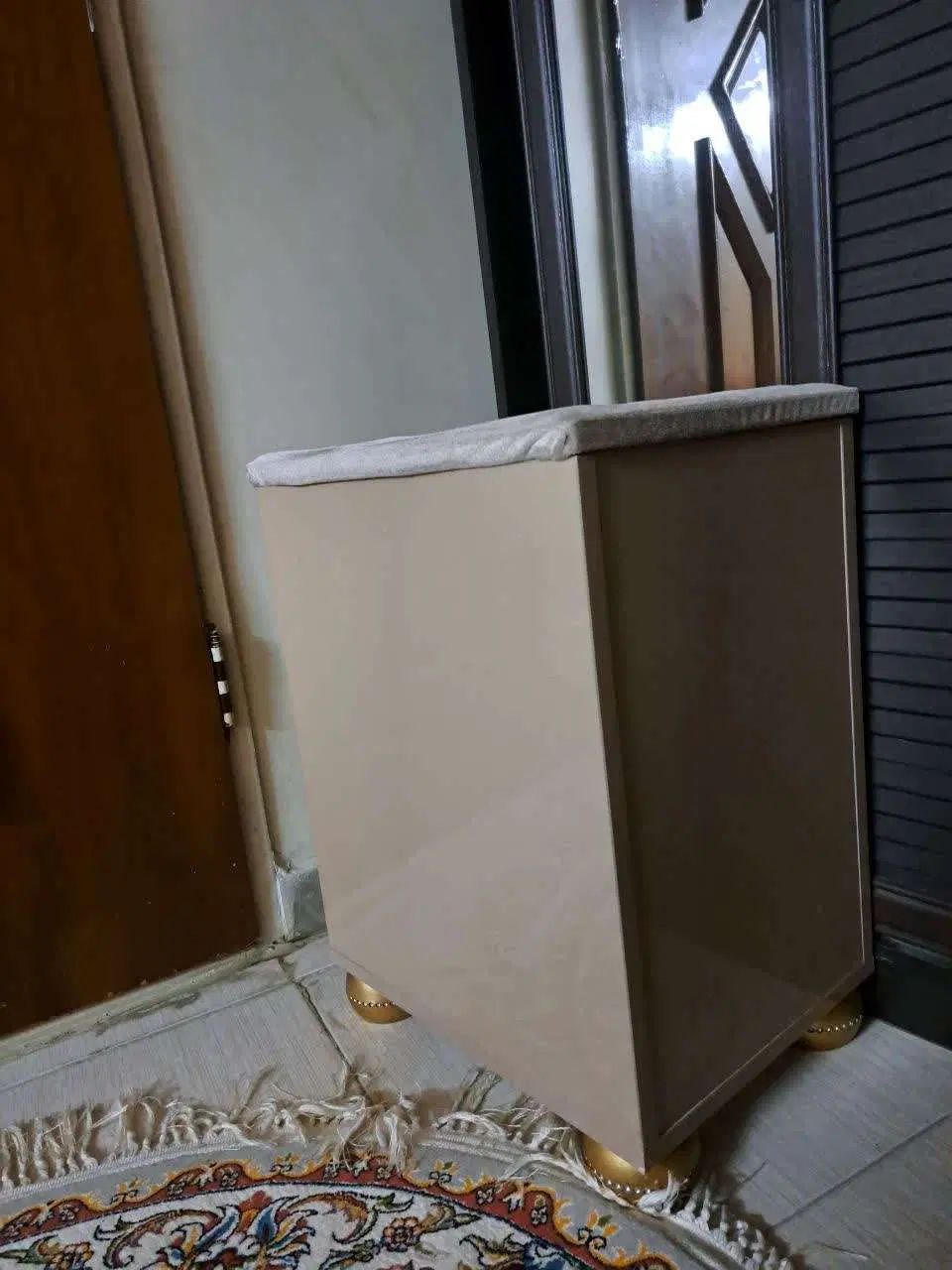 تخت دونفره هایگلس نسکافه ای با تشک و رو تختی|تخت و سرویس خواب|تهران, مینای جنوبی|دیوار