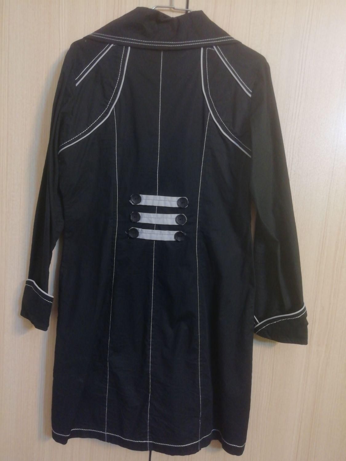 مانتو|لباس|شیراز, قدوسی شرقی|دیوار